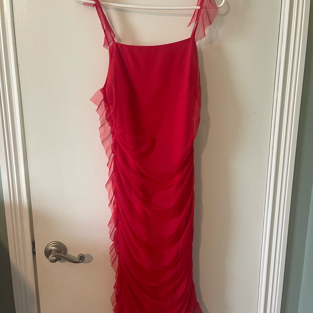 Elegant Red Ruffled Dress